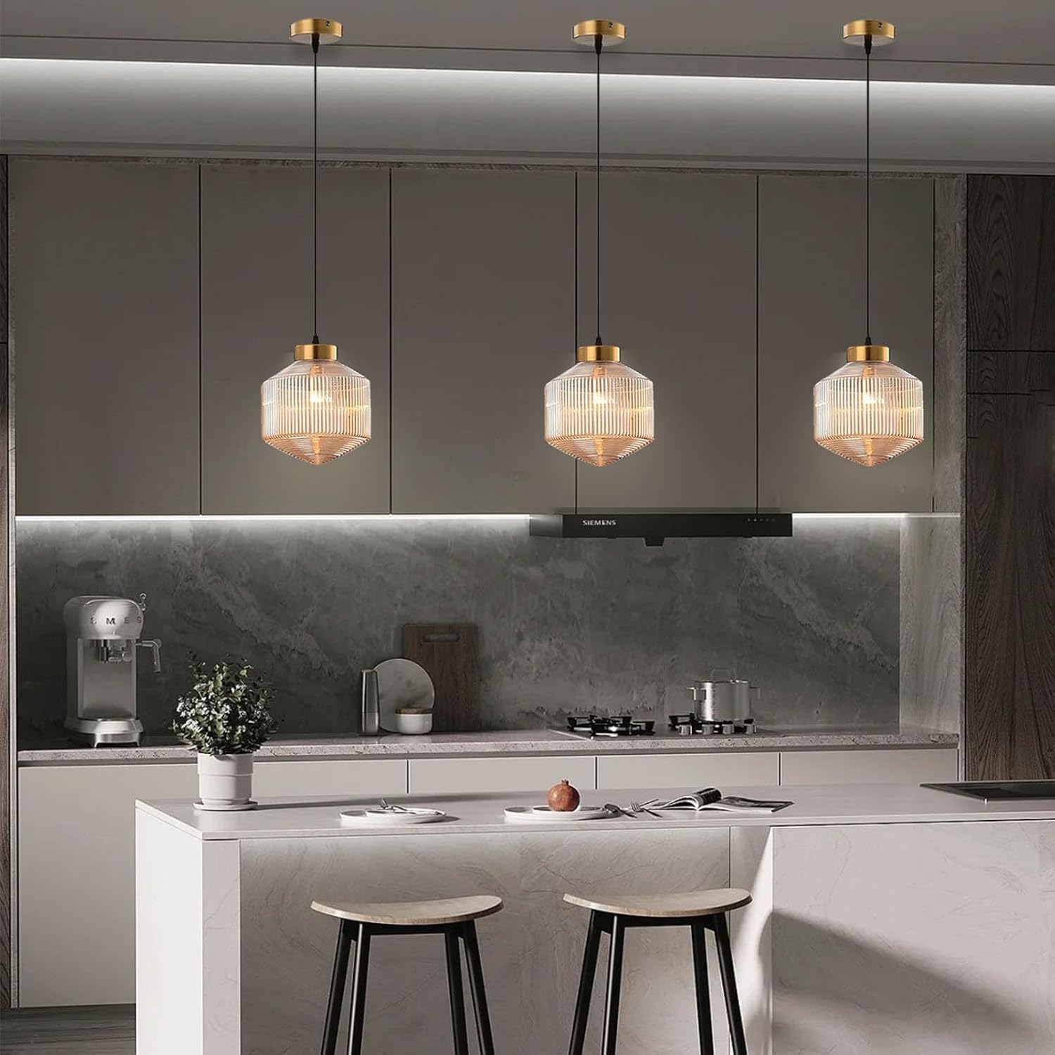 Adjustable size bar light amber hanging lamp glass pendant lights