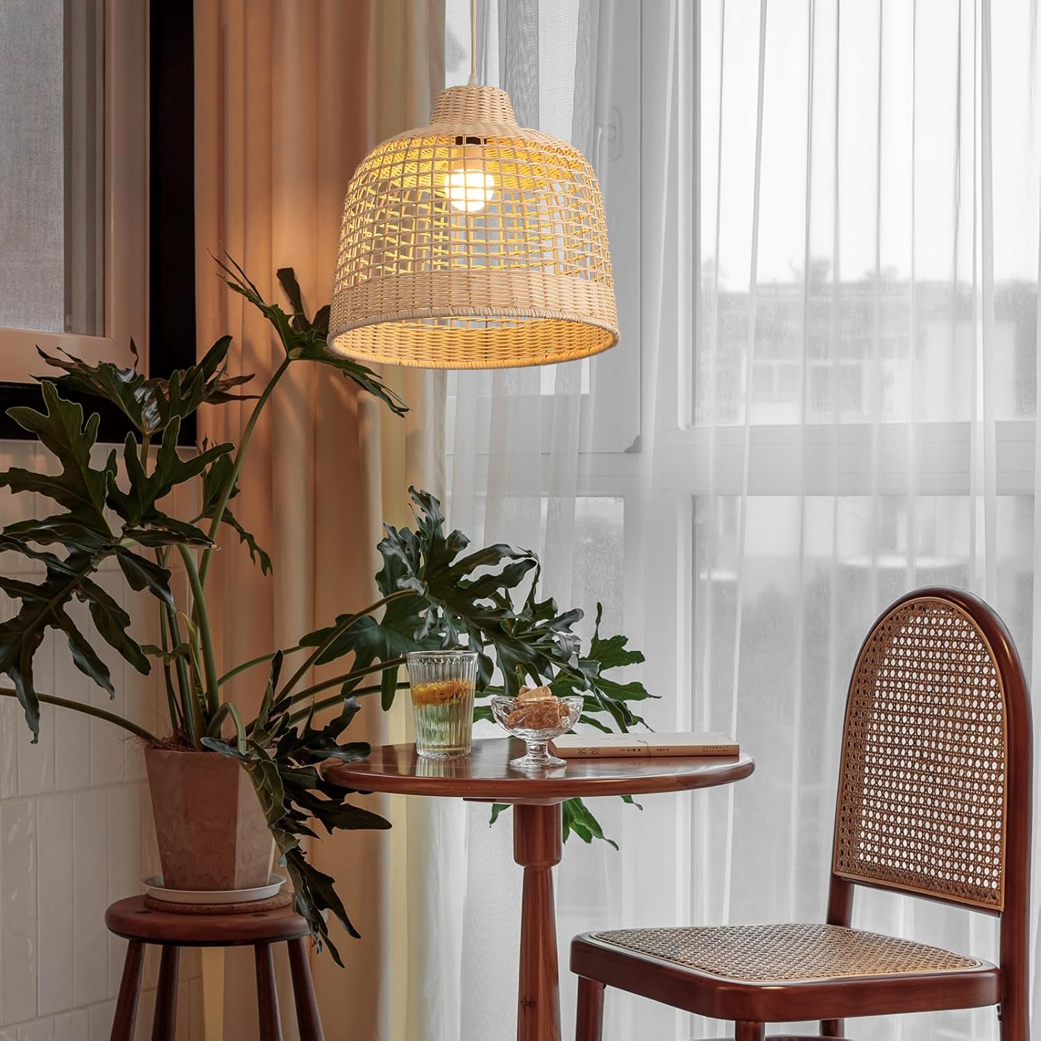 Farmhouse bedroom light beige pendant lights ‎rattan,metal chandelier light