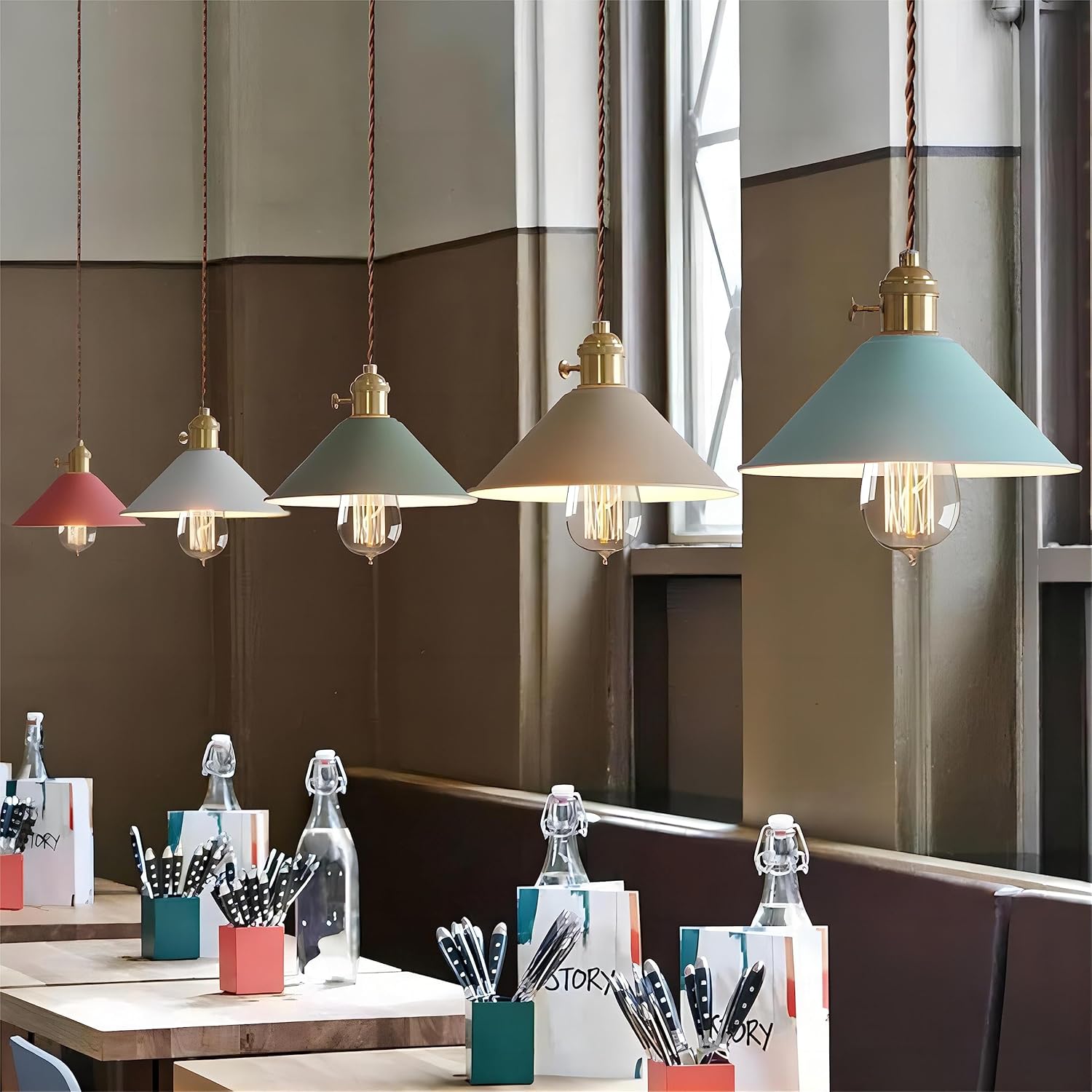 Modern hanging light yellow pendant light bronze alloy steel, iron kitchen light