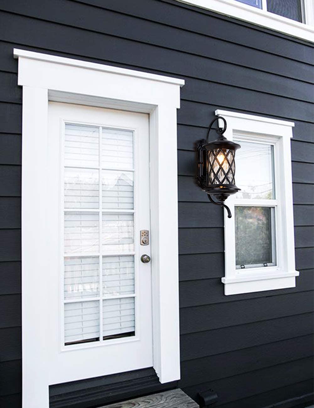 Metal wall art outdoor black die-cast aluminium wall sconce with glass shade